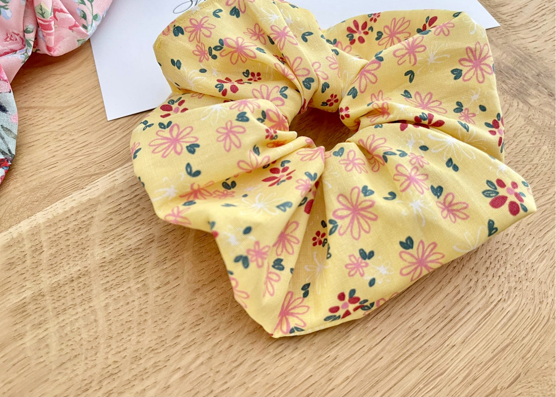  Scrunchies / 'Ηλιος