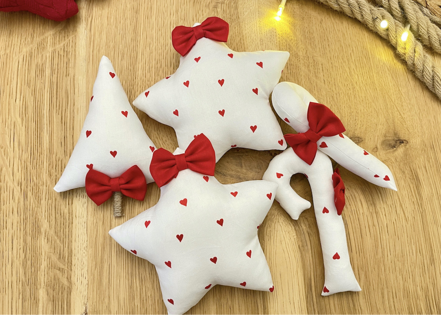 Υφασμάτινα στολίδια / Christmas Hearts